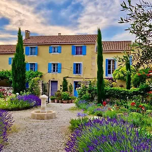 Bed & Breakfast Bastide Saint-didier, Saint Didier (Vaucluse)